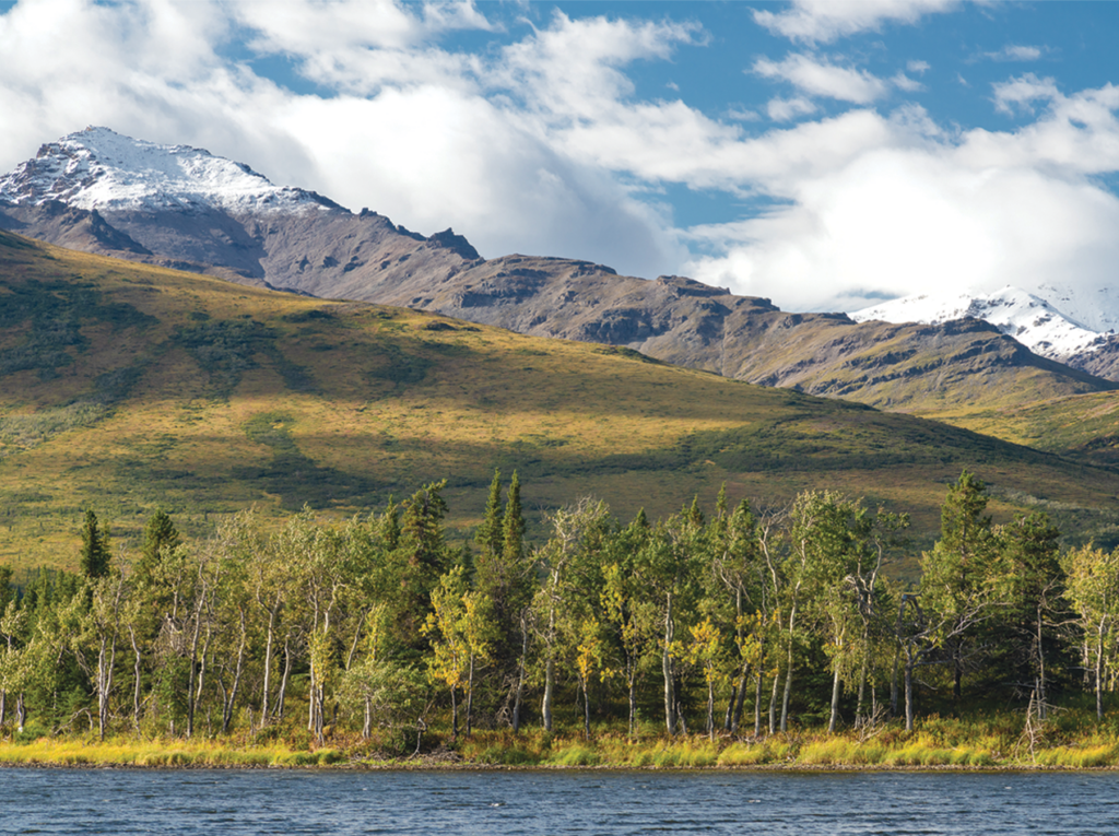 Discovery Hall MOUNTAINS+LAKE Discovery Hall